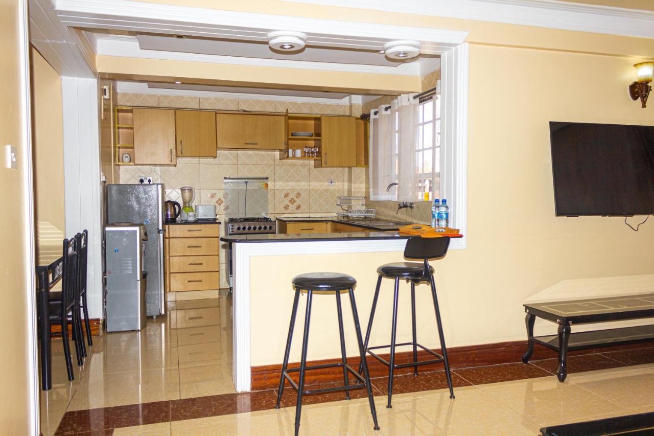 Acacia Luxurious Apartamento *