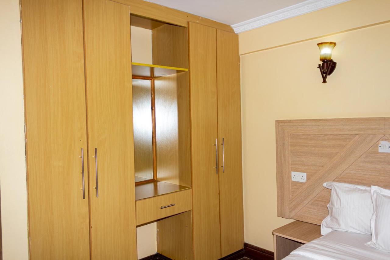 Acacia Luxurious Apartamento *