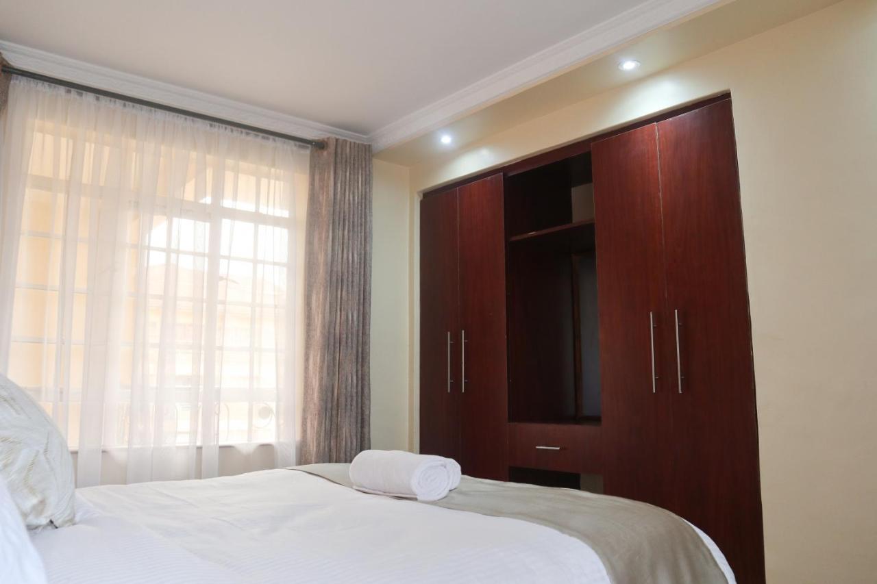 Acacia Luxurious Apartamento *
